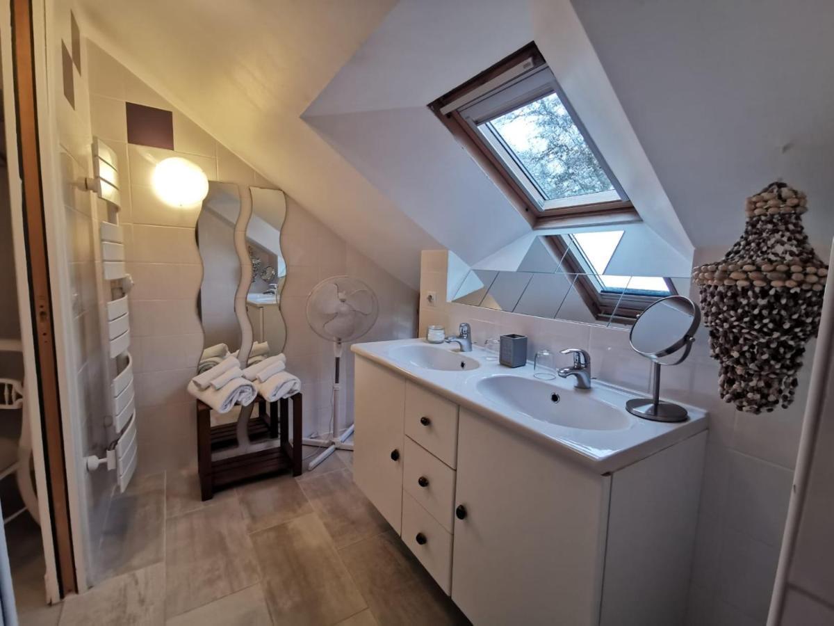Les Chambres De Capucine Carcagny ภายนอก รูปภาพ