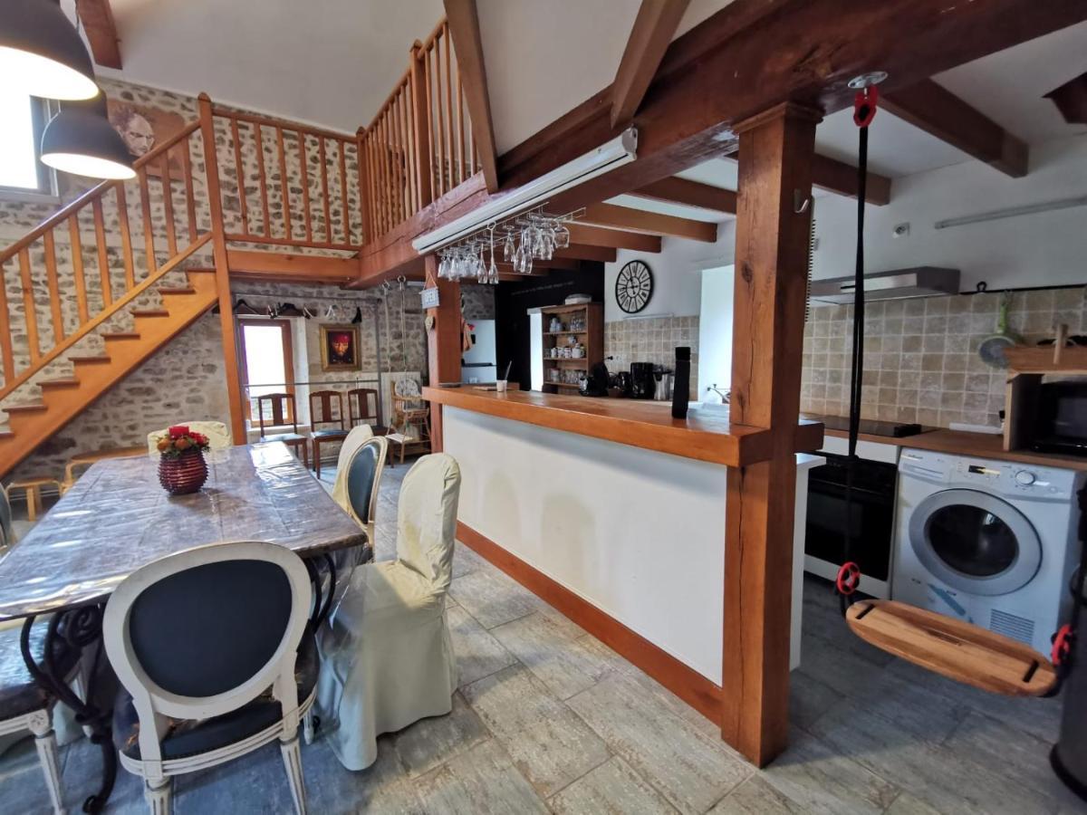 Les Chambres De Capucine Carcagny ภายนอก รูปภาพ