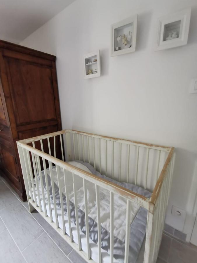 Les Chambres De Capucine Carcagny ภายนอก รูปภาพ