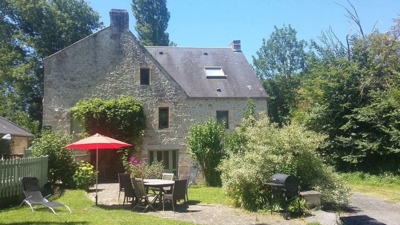Les Chambres De Capucine Carcagny ภายนอก รูปภาพ
